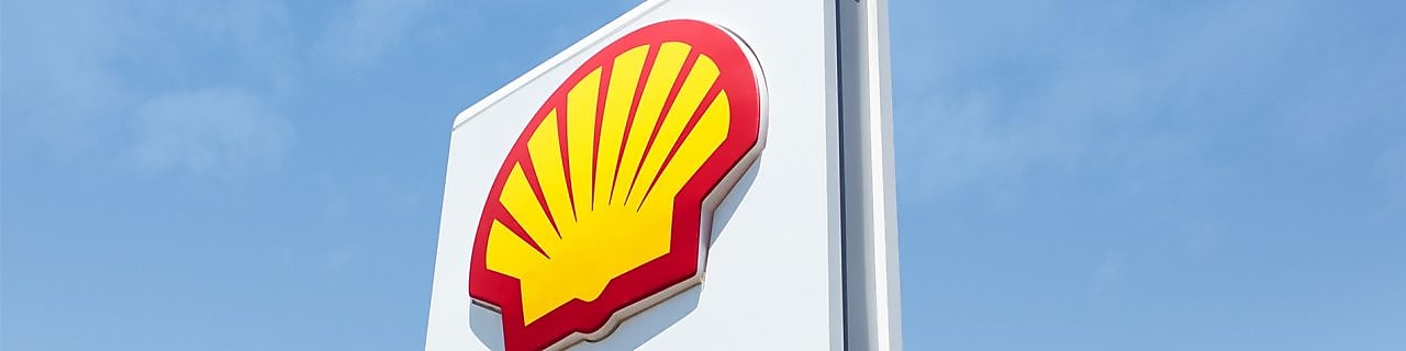 Shell logo na čerpacej stanici