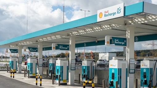 Shell Recharge Station