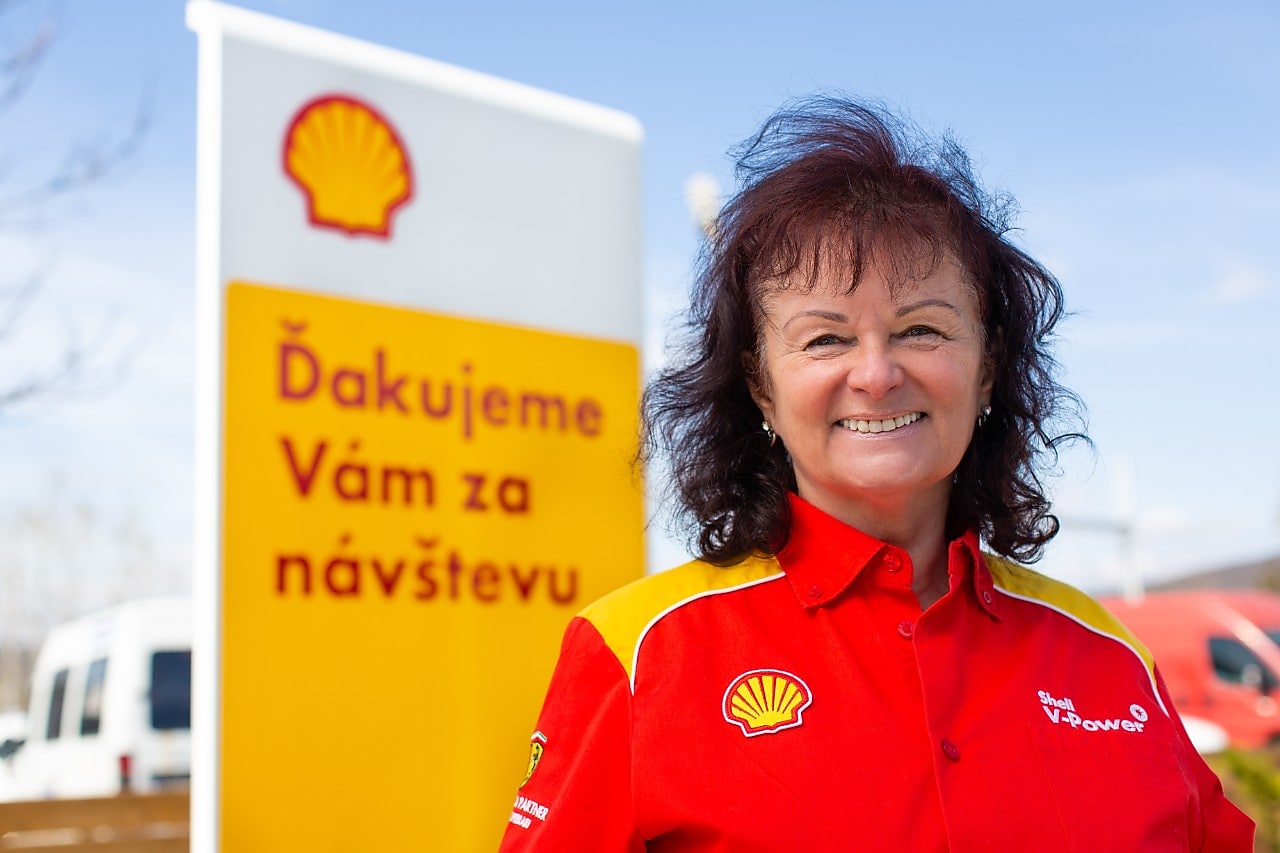 Pani Valachová s úsmevom