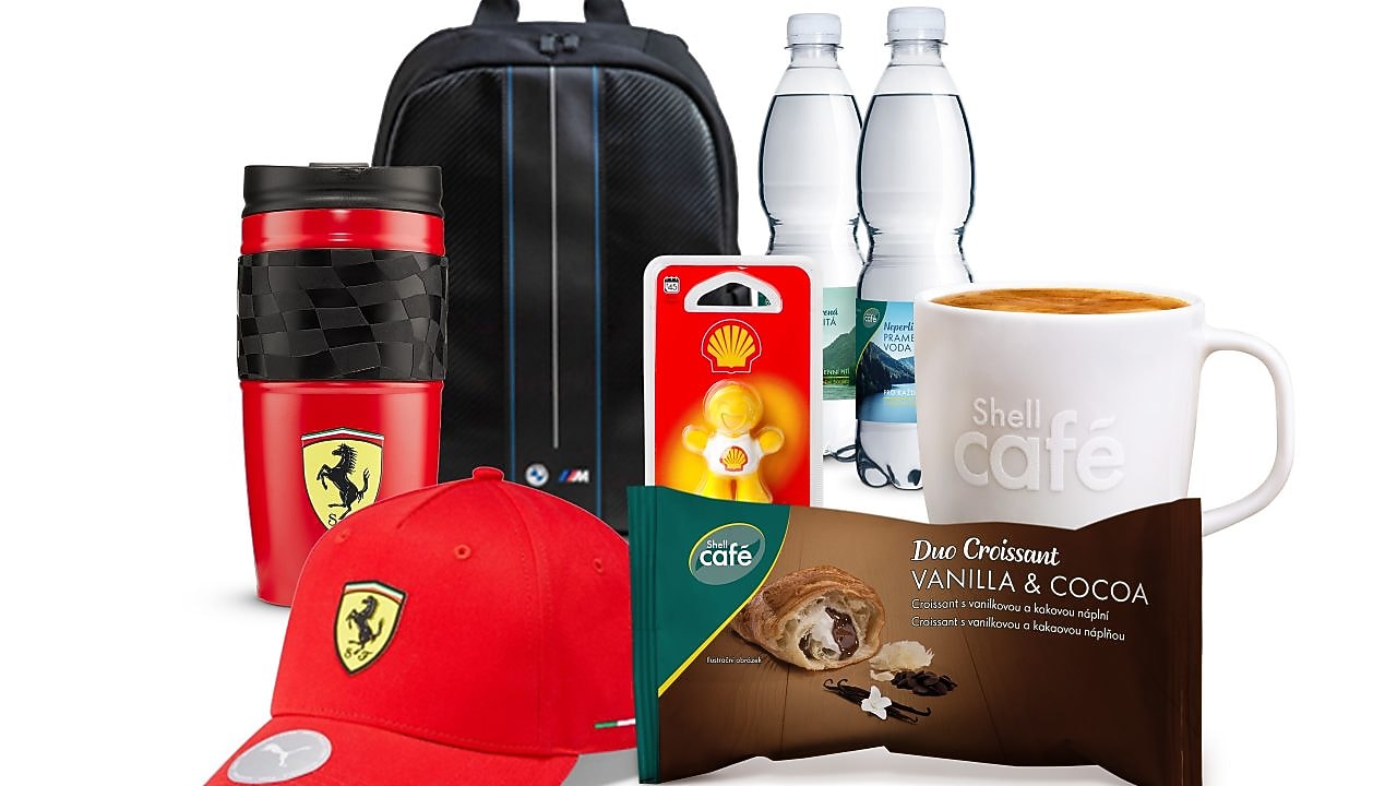 Produkty z vitríny a z predajne Shell na čerpacích staniciach